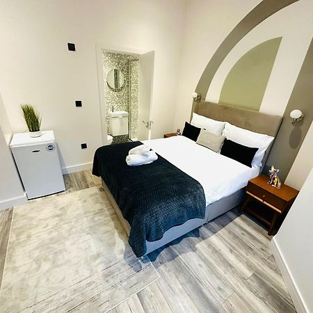 London Beautiful Suites Rooms Top Location المظهر الخارجي الصورة