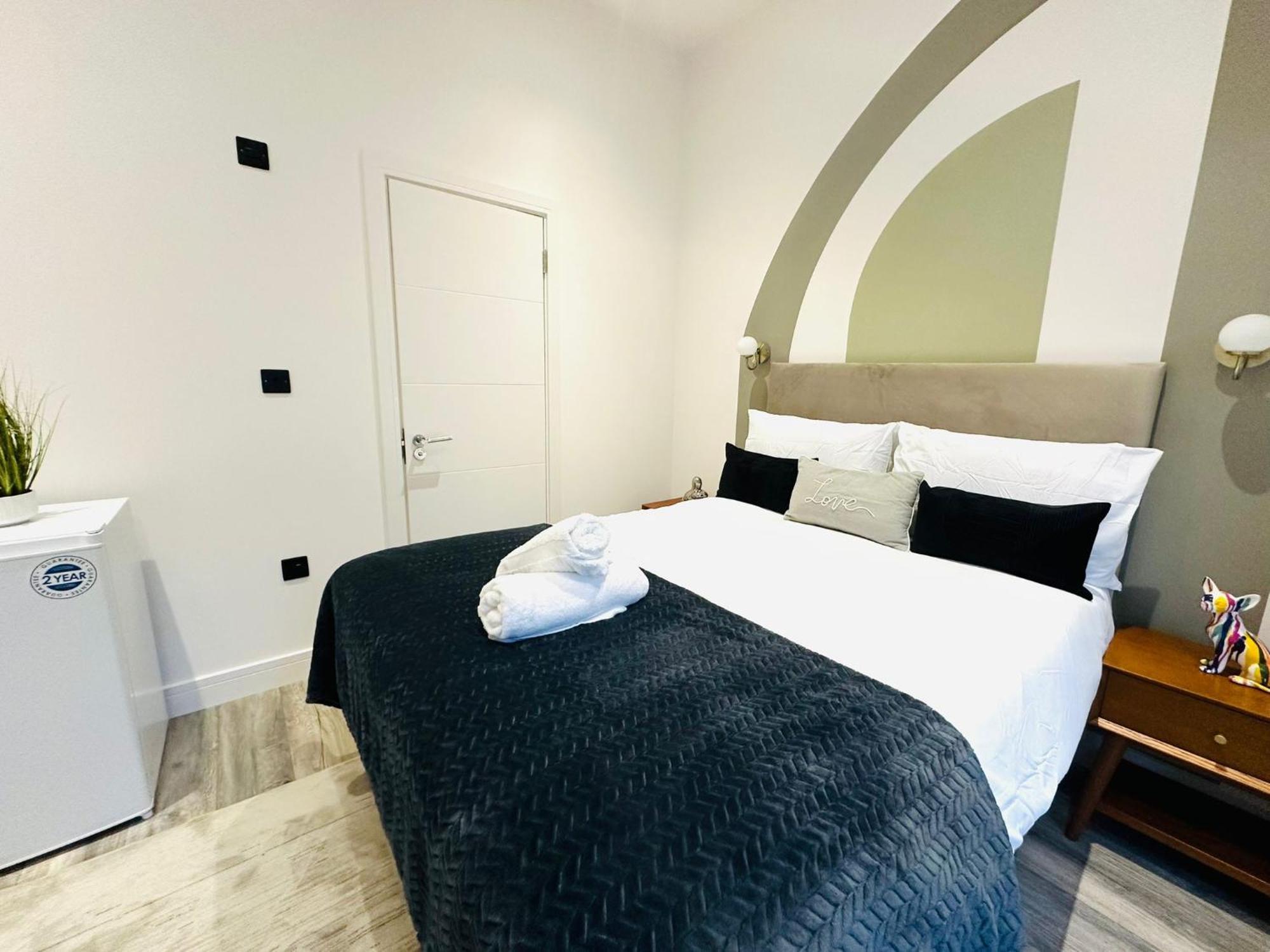 London Beautiful Suites Rooms Top Location المظهر الخارجي الصورة